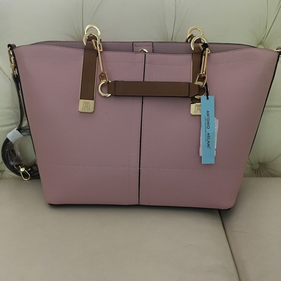 ANTONIO MELANI Handbags - NWT Antonio Melani Blush Tote/Crossbody Bag.
